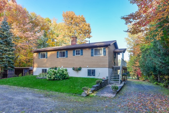 9FE3EC07-45F0-46C5-AF1B-5E95F19FEF45 OTTER LAKE DREAM