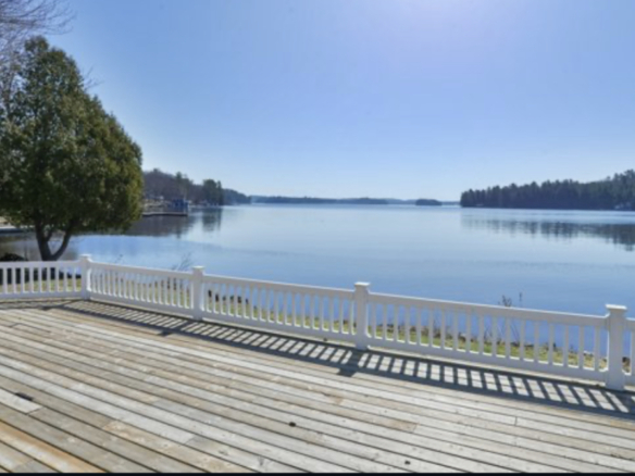 Lake Muskoka Lakehouse