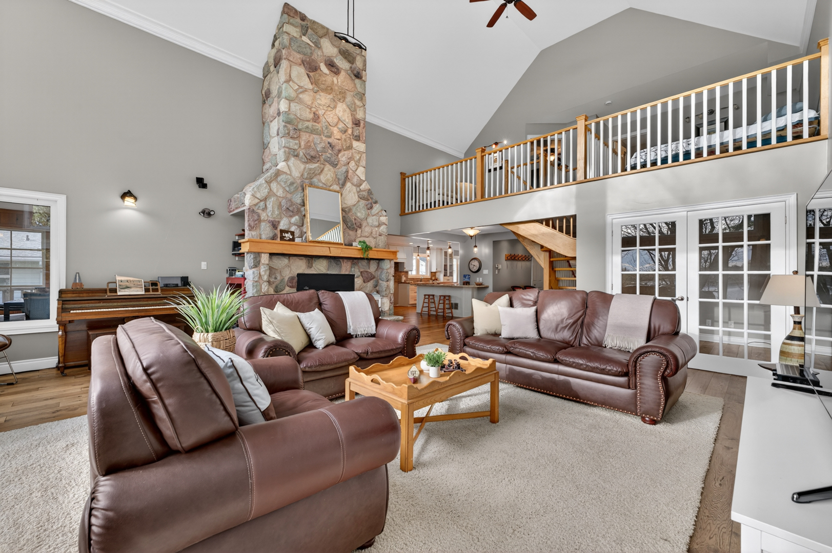 3547 Lauderdale-9 SPARROW LAKE YEAR ROUND