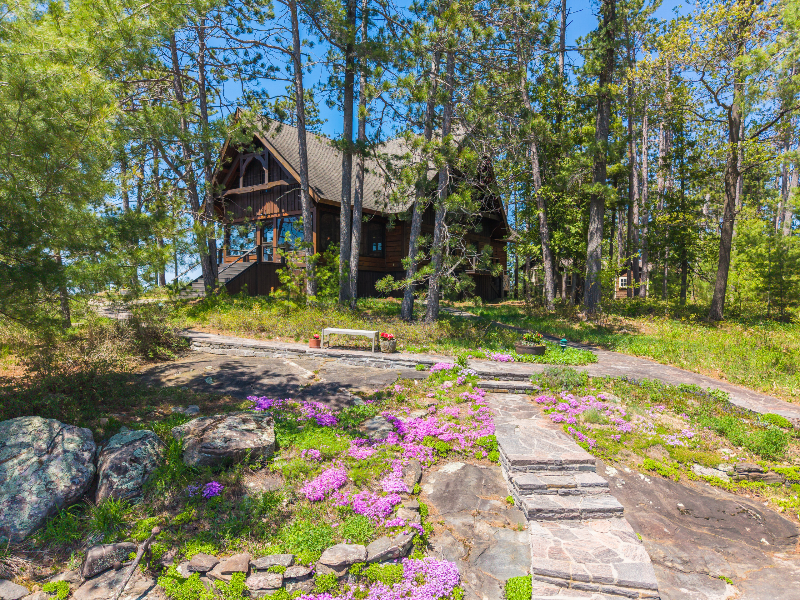 ROCKWOOD ISLAND, LAKE MUSKOKA