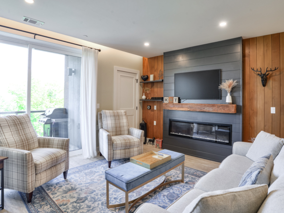 PRIME WATERVIEW CONDO