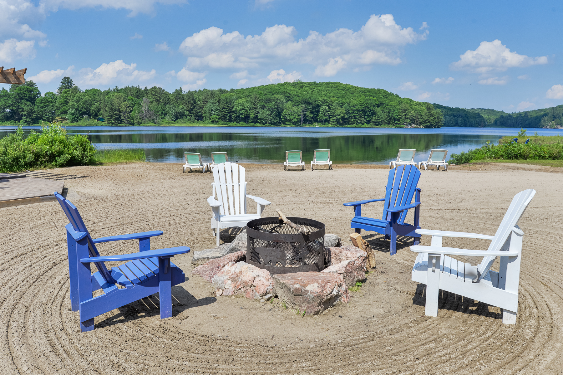 101-DSC_1600 TURN-KEY MUSKOKA RESORT