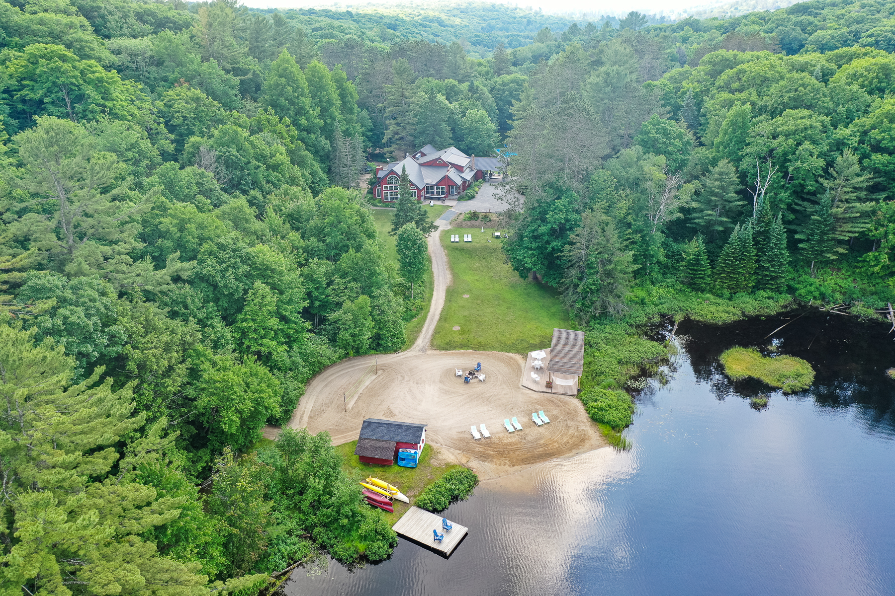 default TURN-KEY MUSKOKA RESORT