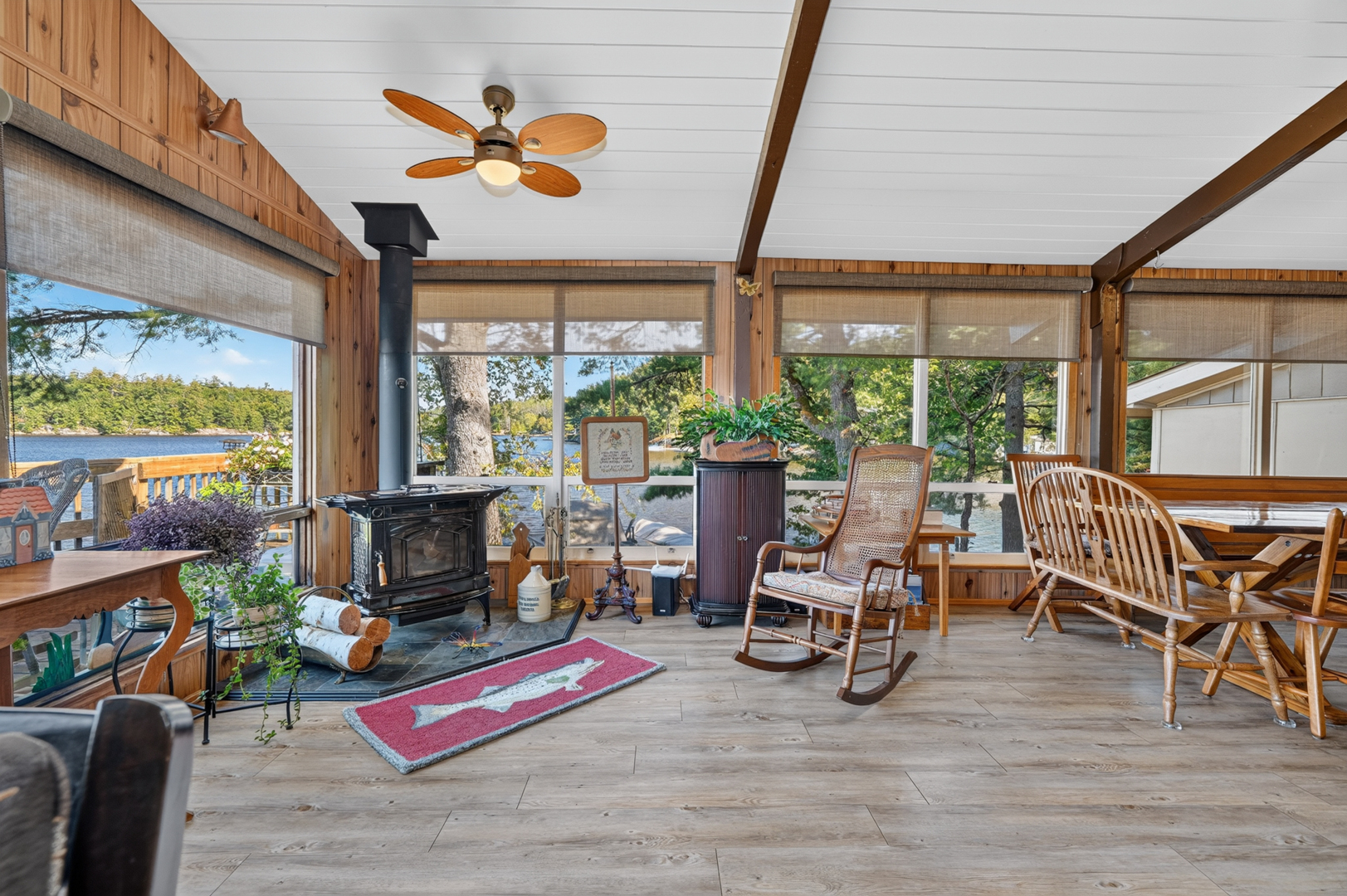 1048 Nora Ln-20 KAHSHE LAKE FAMILY COMPOUND