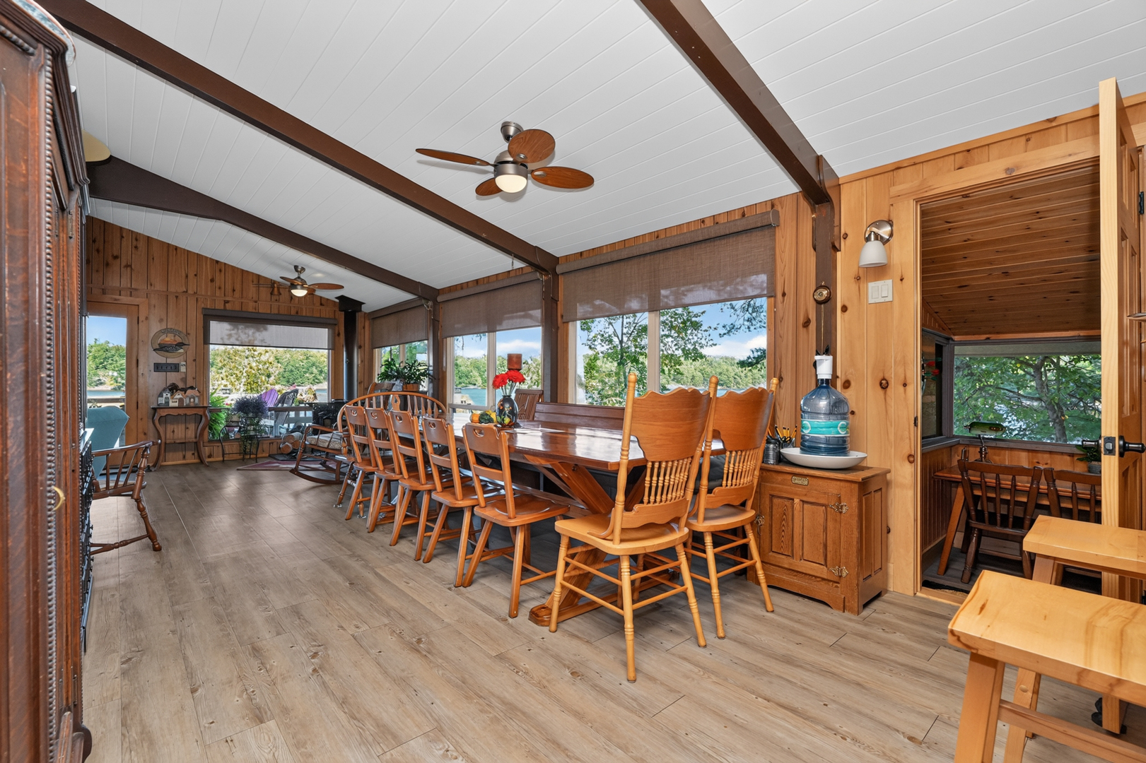 1048 Nora Ln-24 KAHSHE LAKE FAMILY COMPOUND