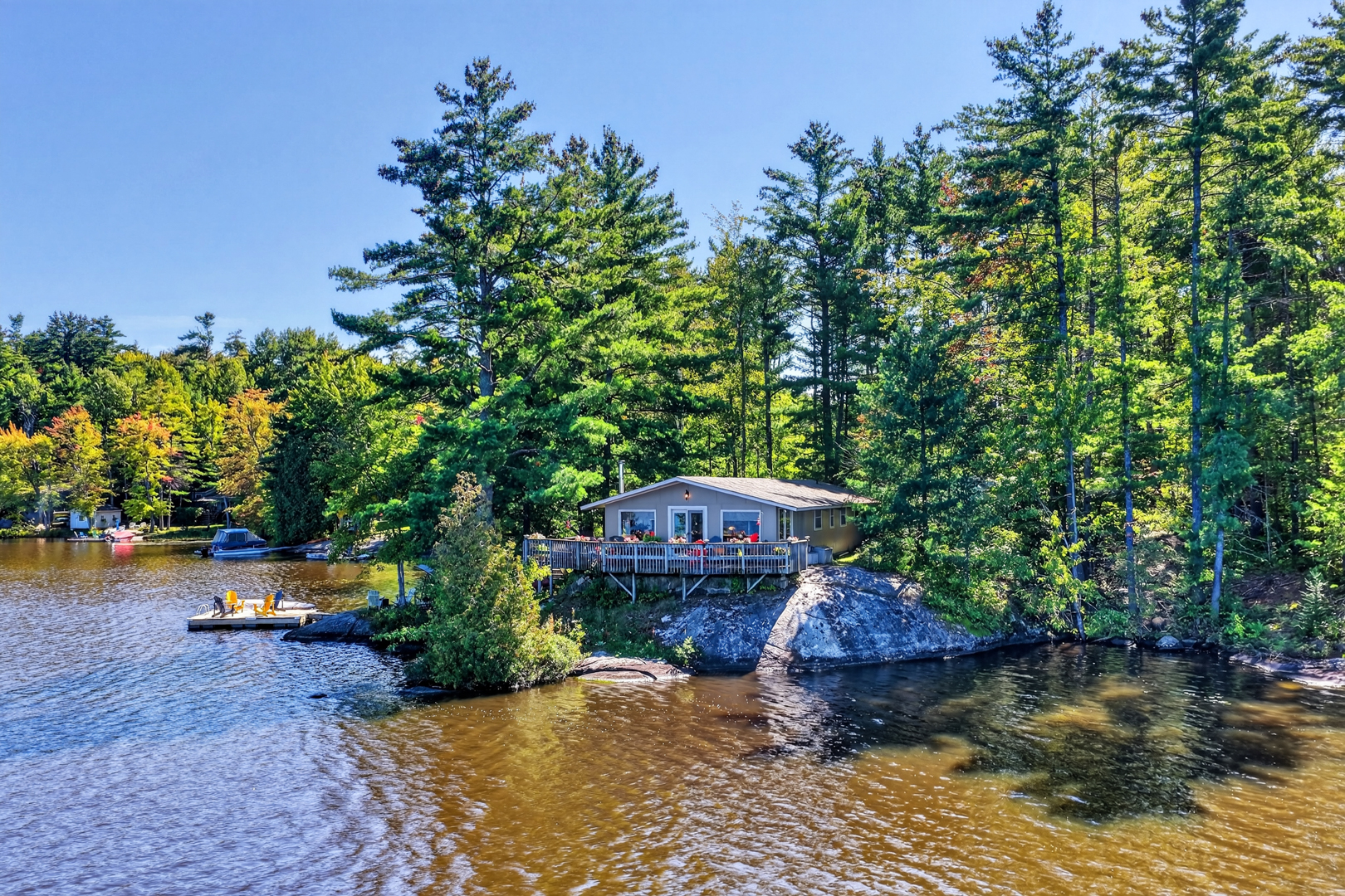 1048 Nora Ln-3 KAHSHE LAKE FAMILY COMPOUND